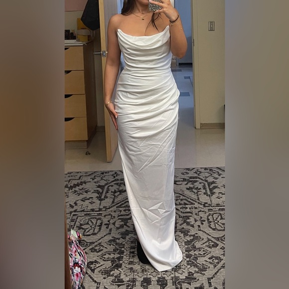 Fashion Nova Satin Heart Maxi Dress - White - Picture 5 of 5